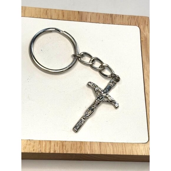 Silver-Tone Crucifix Keychain With Religious Jesus Cross Pendant - Picture 13 of 13